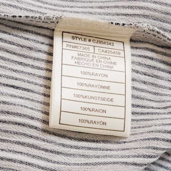 Cupcakes and Cashmere Crossover Back Hi Low Hem S - Picture 7 of 12